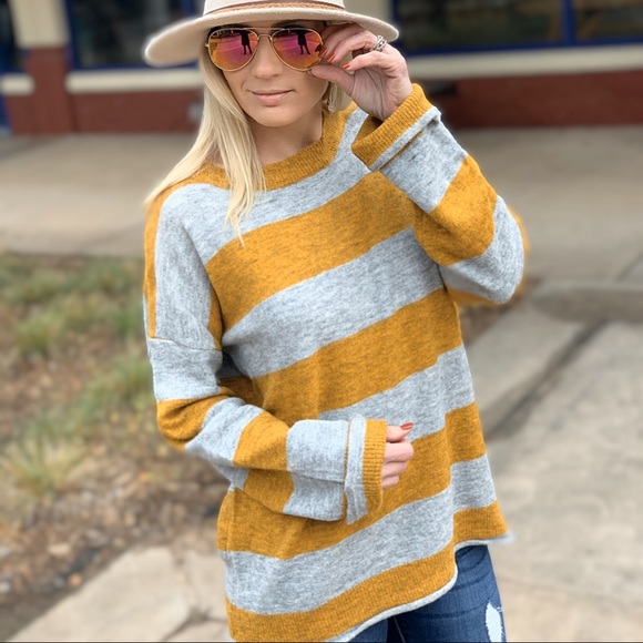 Infinity Raine Sweaters - ✨LAST 1✨Mustard and gray striped sweater